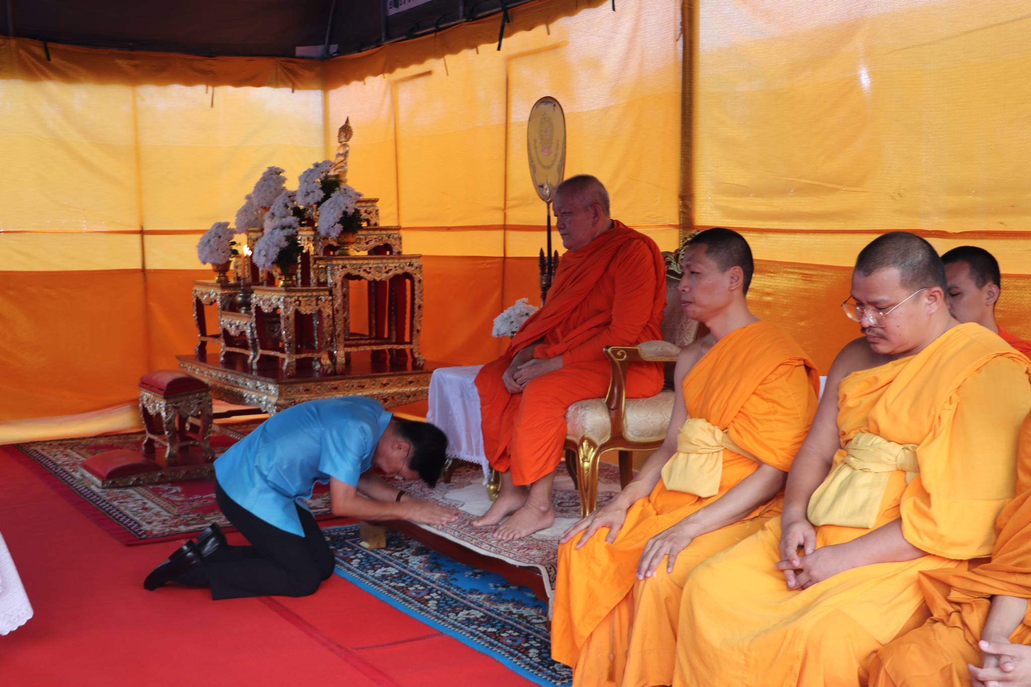 title - ส.ป.ก.ยโสธร ร่วมพิธีทำบุญตักบาตร พิธีบวงสรวงพระบรมราชานุสาวรีย์รัชกาลที่ 5 พิธีวางขันหมากเบ็งและพิธีบวงสรวงพระสุนทรราชวงศา (สิงห์) เพื่อความเป็นสิริมงคลเนื่องในโอกาสวันสถาปนาจังหวัดยโสธร และการจัดงานกาชาด ประจำปี พ.ศ.2569